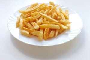 french fries 1351062 640